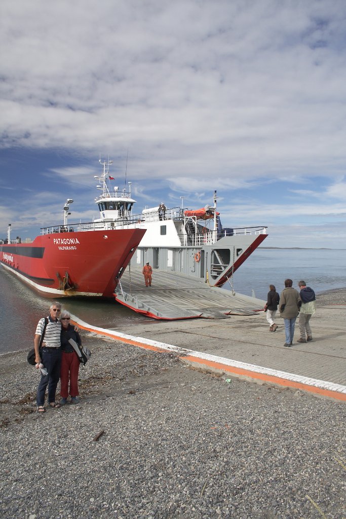 01-The ferry to Tierra del Fuego.jpg - The ferry to Tierra del Fuego